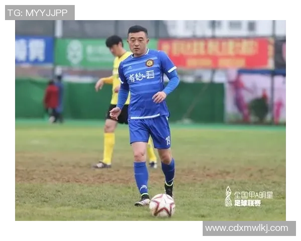 如风驰电掣的足球明星犹如江湖中的英雄豪杰展现无与伦比的风采