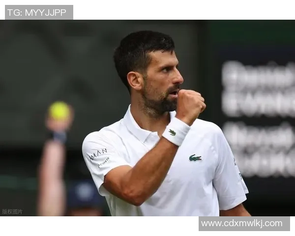 温网足球明星的传奇故事与赛场背后的精彩瞬间揭秘